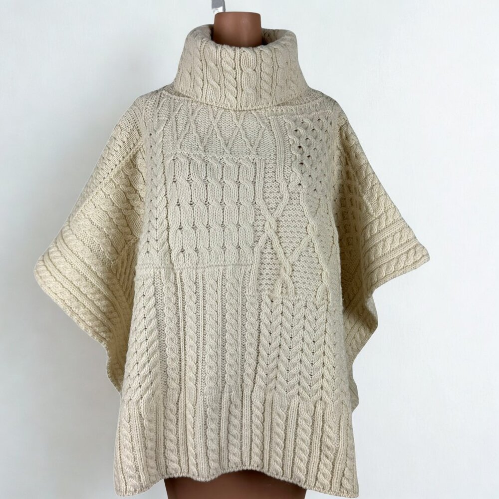 Women's Carraig Donn Wool Aran Poncho Sweater Cape Cream Cable Knit Chunky